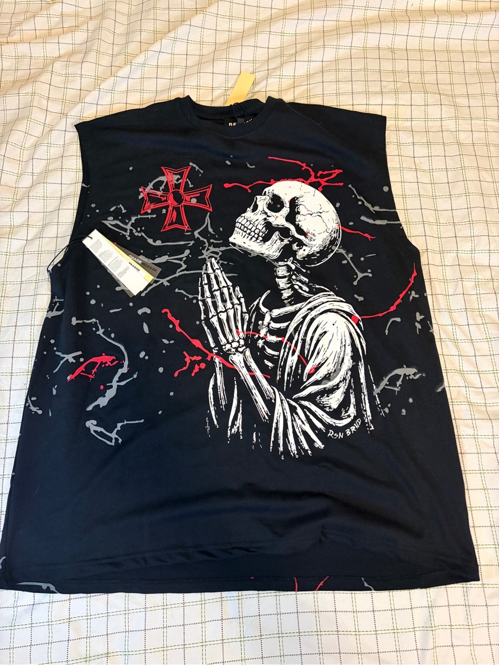 Reason Black Sleeveless Skeleton Prayer Graphic Tank with Red Accents